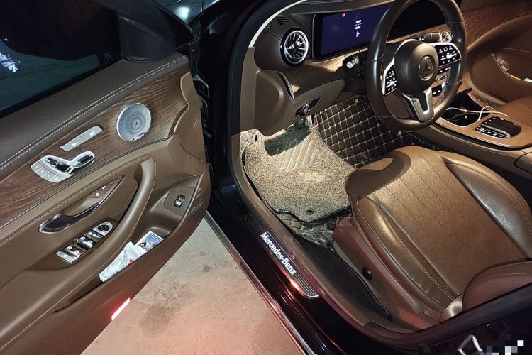 Used Mercedes-Benz E-Class 2019 Facelifted E 300 L Stylish Version Driver Seat