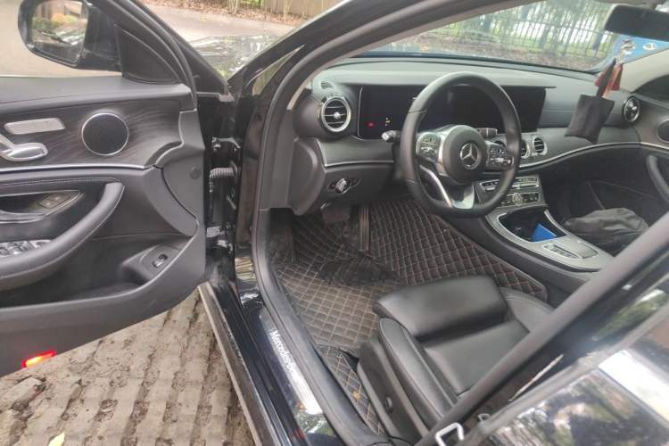 Used Mercedes-Benz E-Class 2019 E 260 L Sport Edition Driver Seat