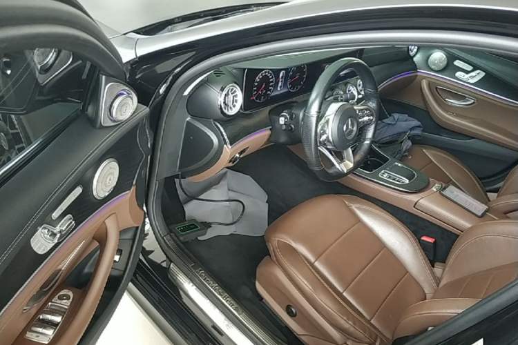 Used Mercedes-Benz E-Class 2019 E 300 L Sporty and Stylish Model Driver Seat