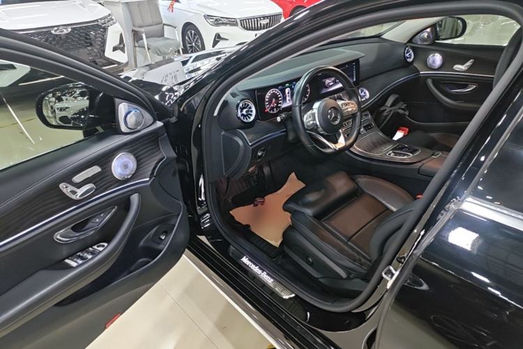 Used Mercedes-Benz E-Class 2019 E 260 L Sport Edition Driver Seat