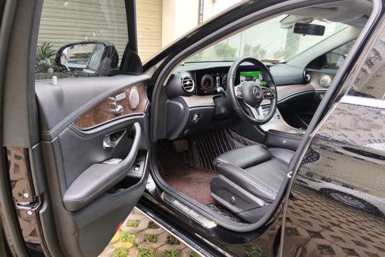 Used Mercedes-Benz E-Class 2019 E 260 L 4MATIC Driver Seat