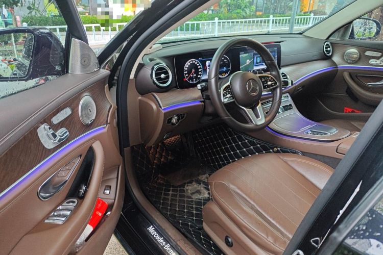 Used Mercedes-Benz E-Class 2019 Facelifted E 300 L Stylish Version Driver Seat