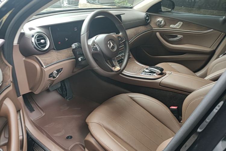 Used Mercedes-Benz E-Class 2019 E 200 L Driver Seat