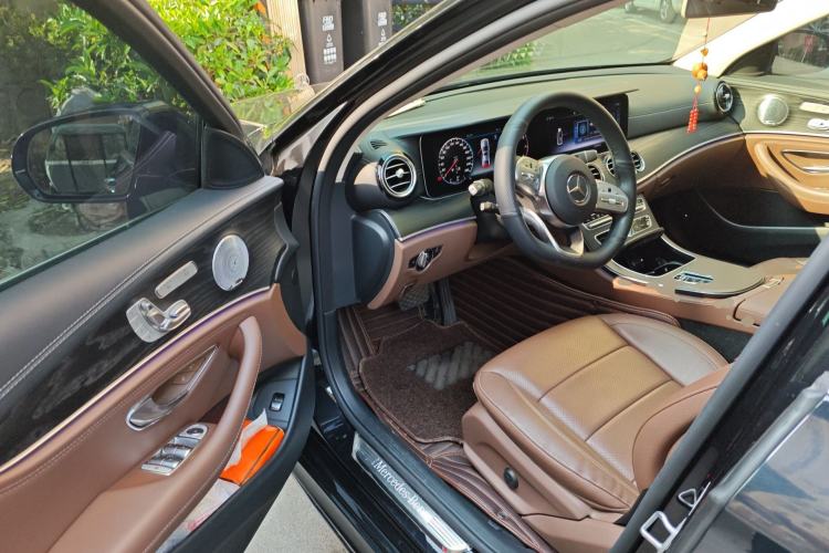 Used Mercedes-Benz E-Class 2019 Restyled E 300 L Sporty and Stylish Edition Driver Seat