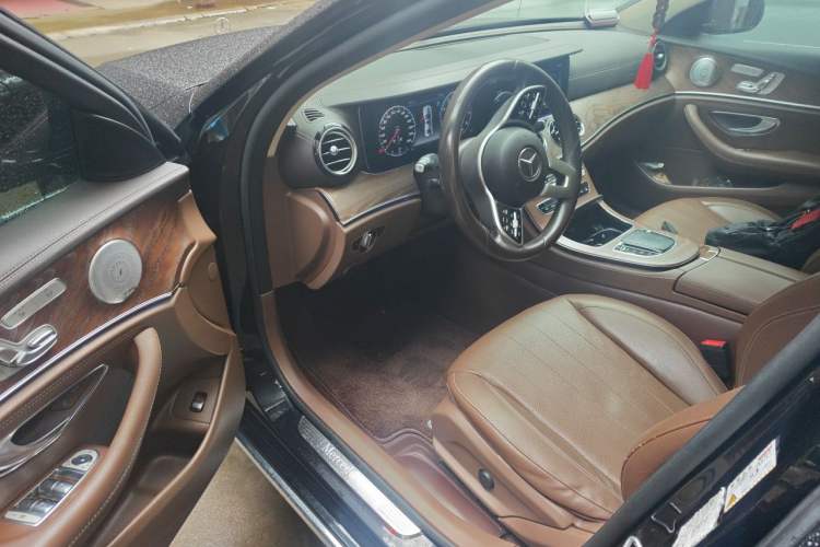 Used Mercedes-Benz E-Class 2019 Facelifted E 300 L Stylish Version Driver Seat
