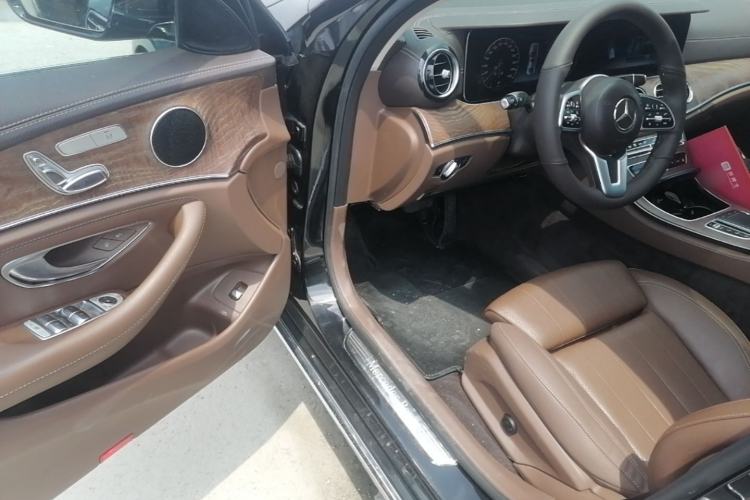 Used Mercedes-Benz E-Class 2019 E 200 L Driver Seat
