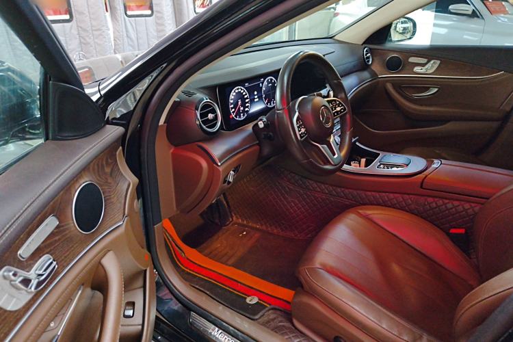 Used Mercedes-Benz E-Class 2019 Facelifted E 300 L Stylish Version Driver Seat