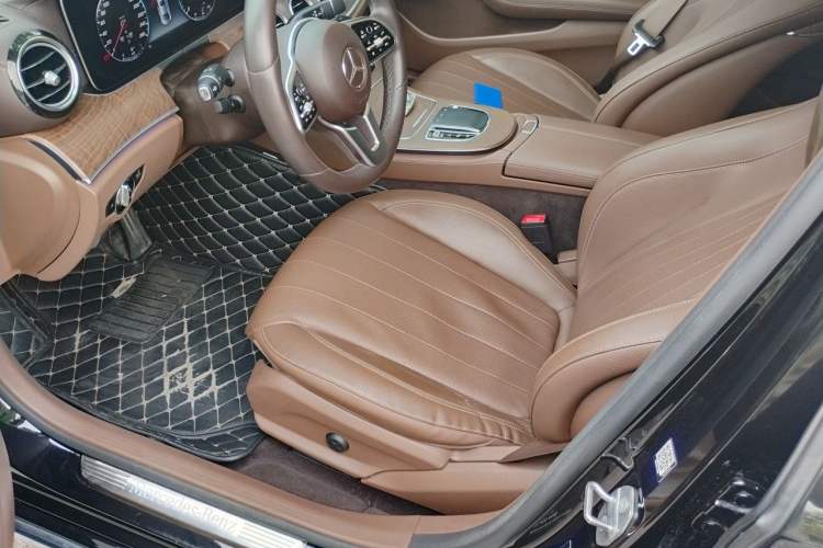 Used Mercedes-Benz E-Class 2019 Restyled E 300 L Luxury Edition Driver Seat
