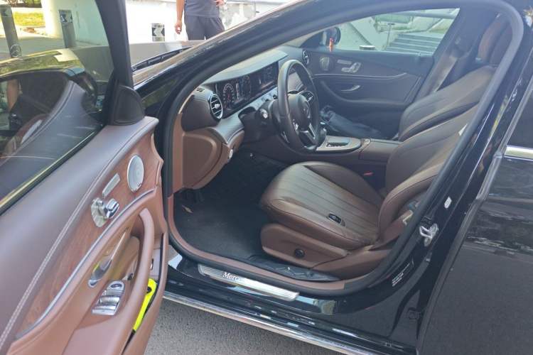 Used Mercedes-Benz E-Class 2019 Restyled E 300 L Luxury Edition Driver Seat