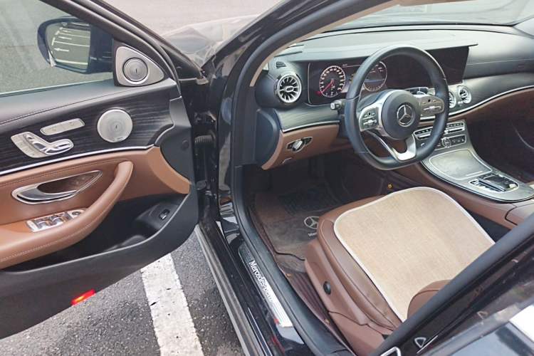 Used Mercedes-Benz E-Class 2019 E 300 L Sporty and Stylish Model Driver Seat