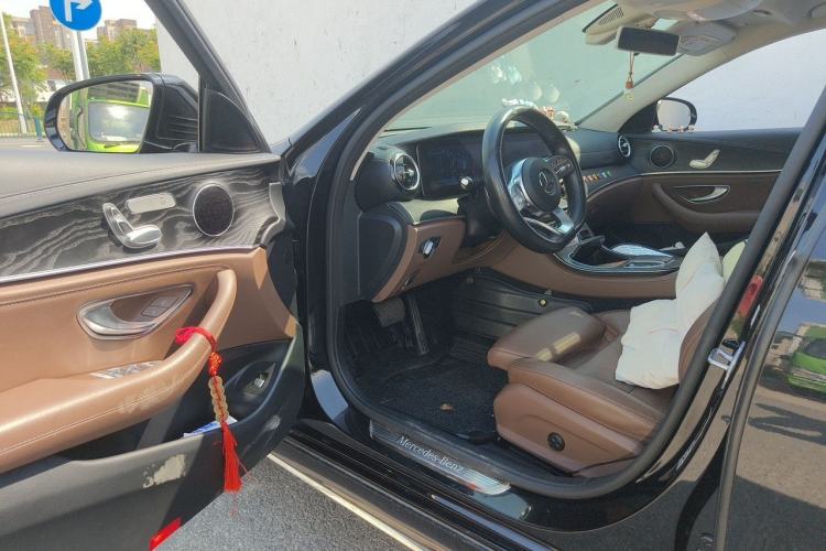 Used Mercedes-Benz E-Class 2019 E 200 L Sport Edition Driver Seat