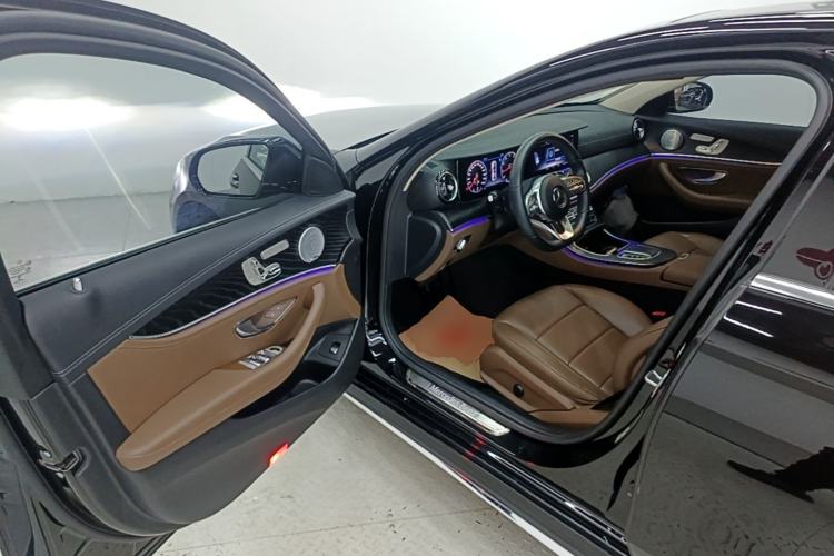 Used Mercedes-Benz E-Class 2019 Restyled E 300 L Sporty and Stylish Edition Driver Seat