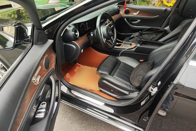 Used Mercedes-Benz E-Class 2019 E 200 L Driver Seat