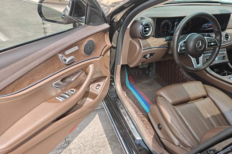Used Mercedes-Benz E-Class 2019 E 260 L Driver Seat