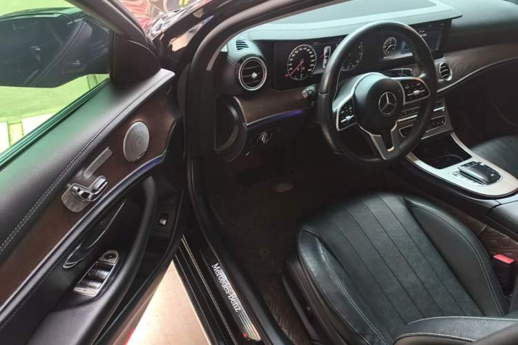 Used Mercedes-Benz E-Class 2019 Restyled E 300 L Luxury Edition Driver Seat