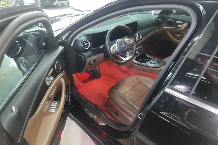 Used Mercedes-Benz E-Class 2019 Restyled E 300 L Sporty and Stylish Edition Driver Seat