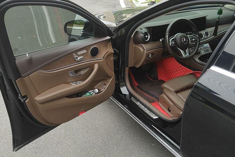 Used Mercedes-Benz E-Class 2019 E 200 L Driver Seat