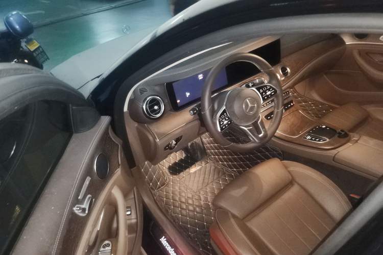 Used Mercedes-Benz E-Class 2019 E 260 L Driver Seat
