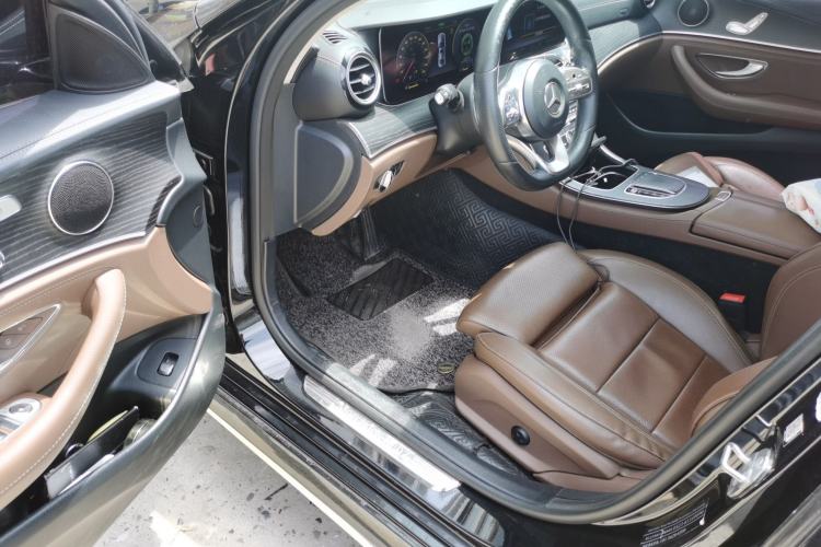 Used Mercedes-Benz E-Class 2019 E 260 L Sport Edition Driver Seat