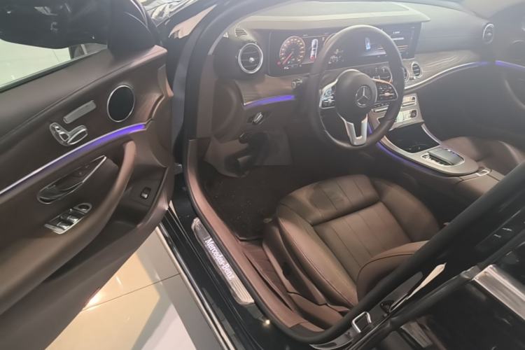 Used Mercedes-Benz E-Class 2019 E 200 L Driver Seat