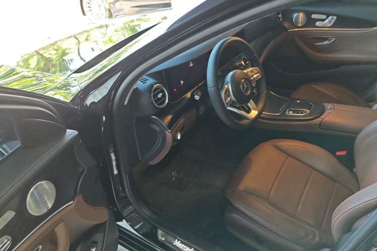 Used Mercedes-Benz E-Class 2019 Restyled E 300 L Sport Luxury Edition Driver Seat