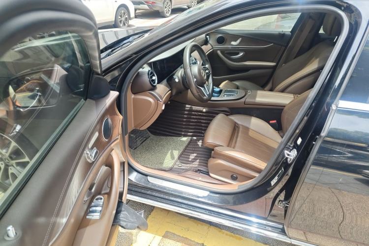 Used Mercedes-Benz E-Class 2019 E 200 L Driver Seat