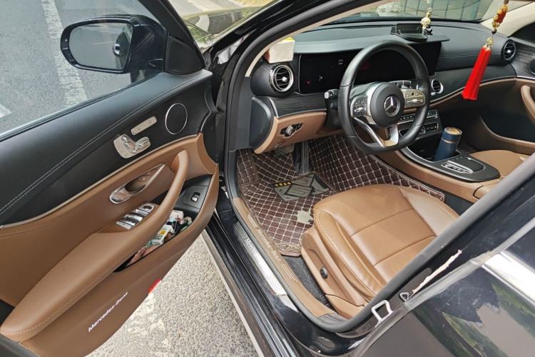 Used Mercedes-Benz E-Class 2019 Restyled E 300 L Sporty and Stylish Edition Driver Seat
