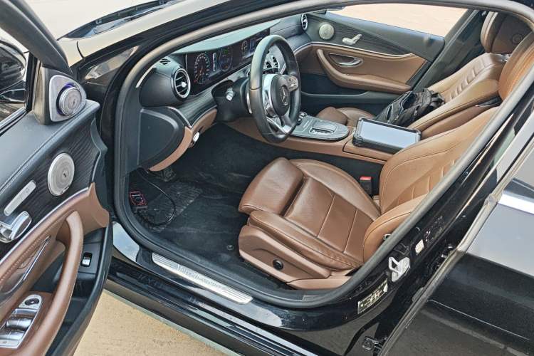 Used Mercedes-Benz E-Class 2019 E 260 L Sport Edition Driver Seat