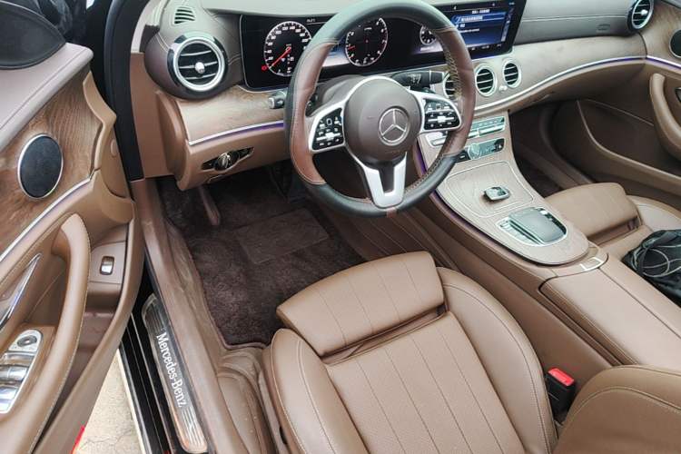 Used Mercedes-Benz E-Class 2019 E 200 L Driver Seat