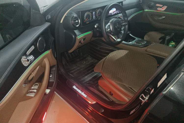 Used Mercedes-Benz E-Class 2019 Restyled E 300 L Sporty and Stylish Edition Driver Seat