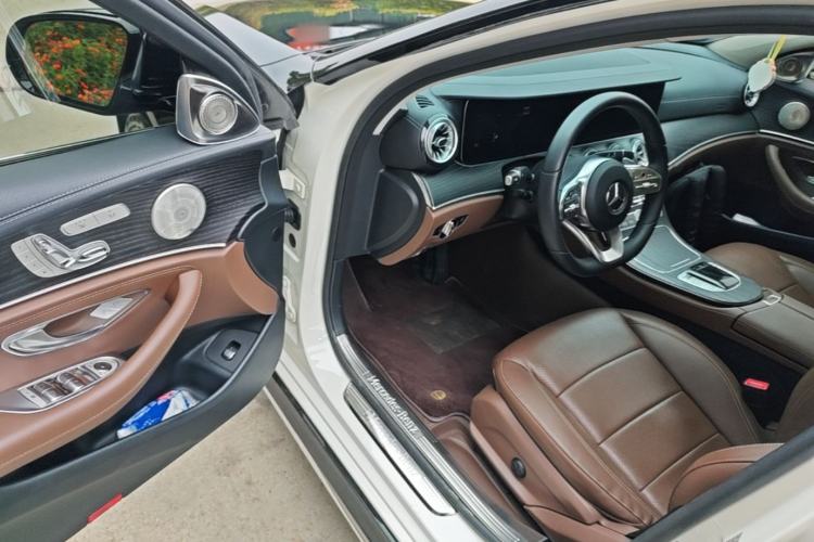 Used Mercedes-Benz E-Class 2019 Restyled E 300 L Sport Luxury Edition Driver Seat