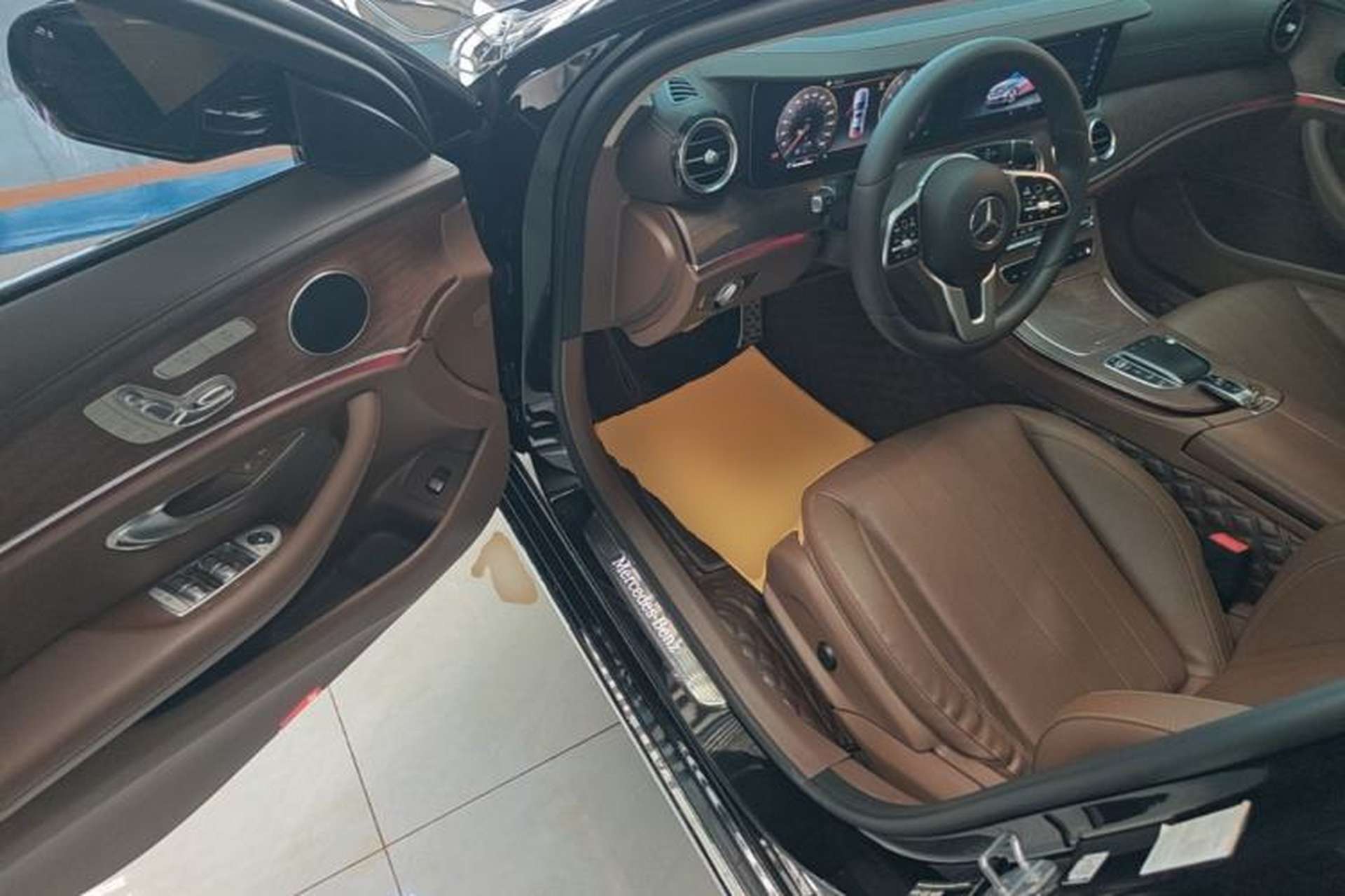 Used Mercedes-Benz E-Class 2019 E 300 L Stylish Model Driver Seat