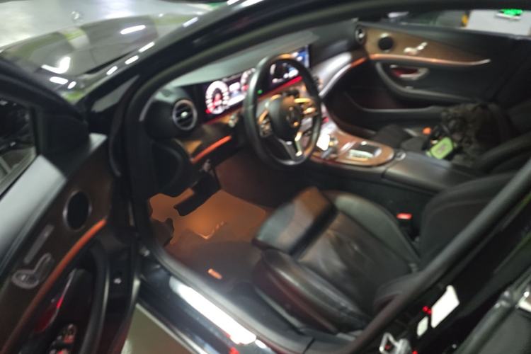 Used Mercedes-Benz E-Class 2019 E 200 L Driver Seat