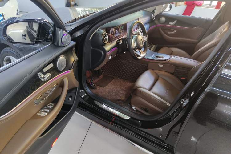 Used Mercedes-Benz E-Class 2019 E 260 L Sport Edition Driver Seat