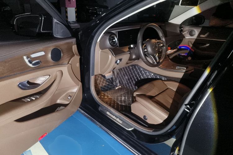 Used Mercedes-Benz E-Class 2019 E 200 L Driver Seat
