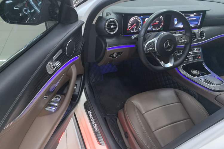 Used Mercedes-Benz E-Class 2019 Restyled E 300 L Sporty and Stylish Edition Driver Seat