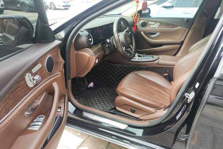 Used Mercedes-Benz E-Class 2019 E 300 L Luxury Model Driver Seat