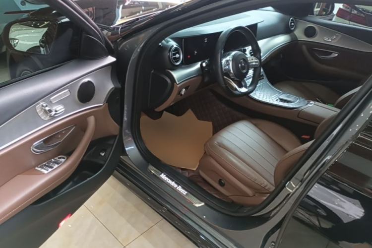Used Mercedes-Benz E-Class 2019 E 260 Sport Edition Driver Seat