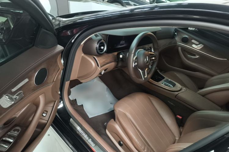 Used Mercedes-Benz E-Class 2019 Facelifted E 300 L Stylish Version Driver Seat