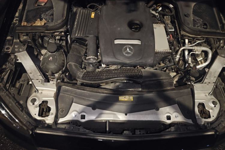 Used Mercedes-Benz E-Class 2019 E 200 L Sport Edition Engine Bay