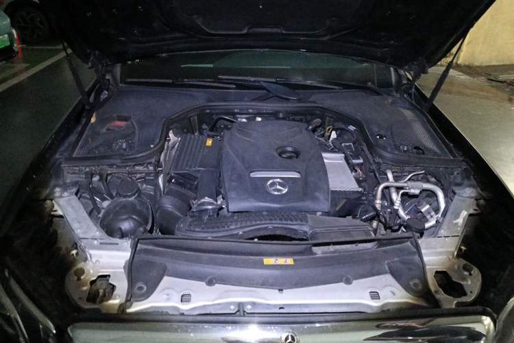 Used Mercedes-Benz E-Class 2019 E 300 L Stylish Model Engine Bay