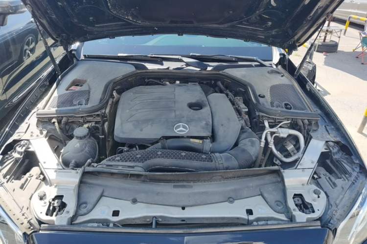 Used Mercedes-Benz E-Class 2019 Restyled E 300 L Sporty and Stylish Edition Engine Bay