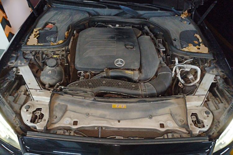 Used Mercedes-Benz E-Class 2019 Restyled E 300 L Sport Luxury Edition Engine Bay