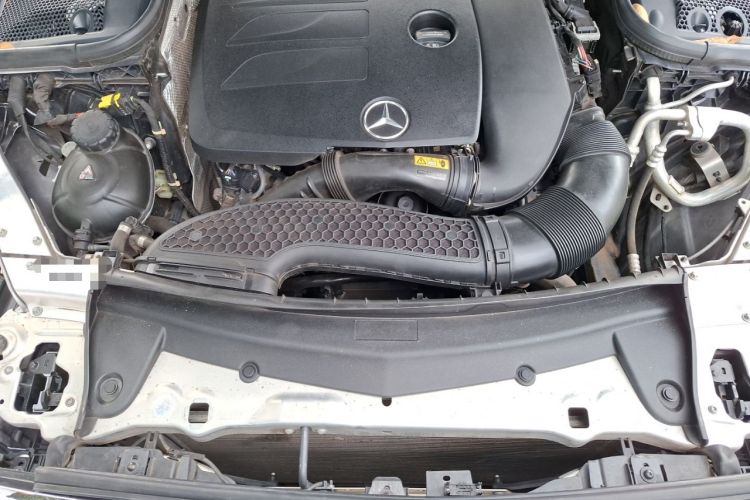 Used Mercedes-Benz E-Class 2019 Restyled E 300 L Sporty and Stylish Edition Engine Bay