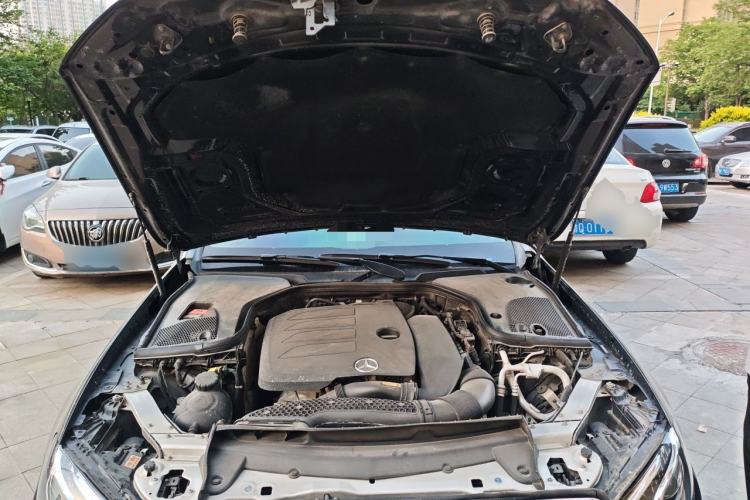 Used Mercedes-Benz E-Class 2019 Restyled E 300 L Luxury Edition Engine Bay