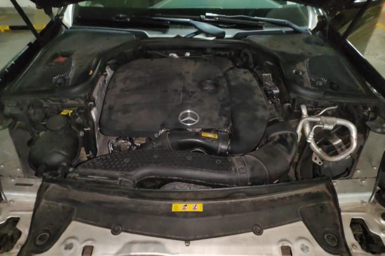 Used Mercedes-Benz E-Class 2019 Restyled E 300 L Luxury Edition Engine Bay