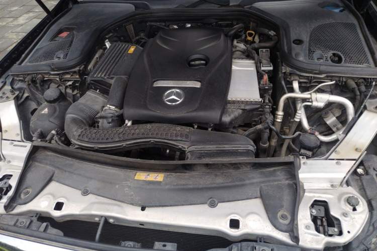 Used Mercedes-Benz E-Class 2019 E 300 L Stylish Model Engine Bay