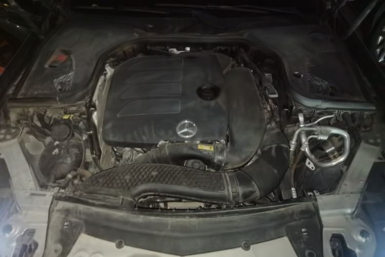 Used Mercedes-Benz E-Class 2019 E 300 L Luxury Model Engine Bay