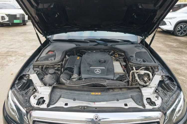 Used Mercedes-Benz E-Class 2019 E 300 L Luxury Model Engine Bay
