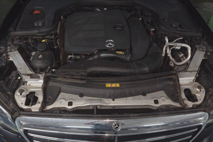 Used Mercedes-Benz E-Class 2019 Restyled E 300 L Luxury Edition Engine Bay